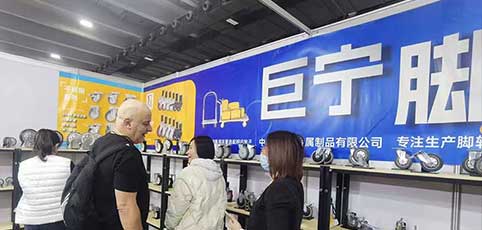 手推车脚轮以其独特的优越性被应用在不同的领域