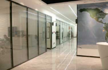 Office & Meeting Room