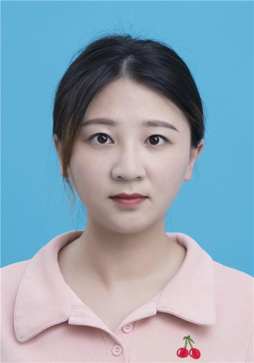 龚雯