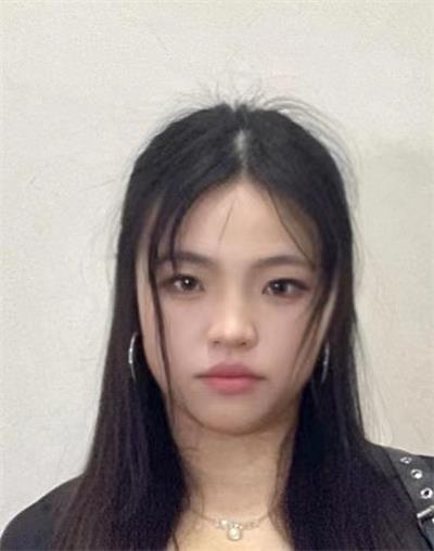 陈云霞