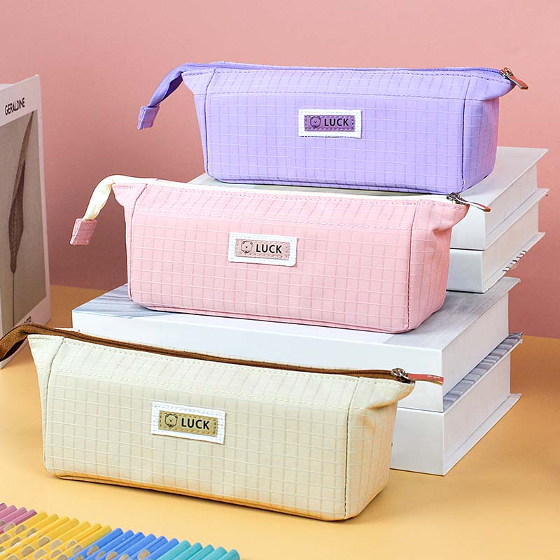 JS-6722 Luck Pencil Box