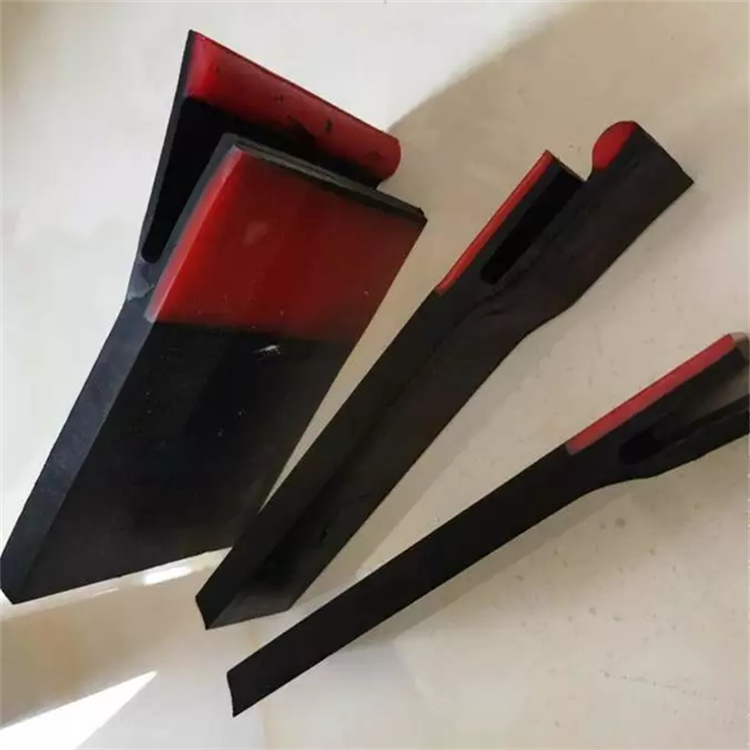 輸送系統落料導料槽與皮帶空隙漏料解決方案可使用防溢裙板Y型密封
