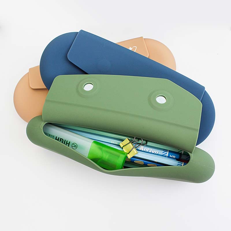 QS-2025 Space Magnetic Silicone Pencil Case